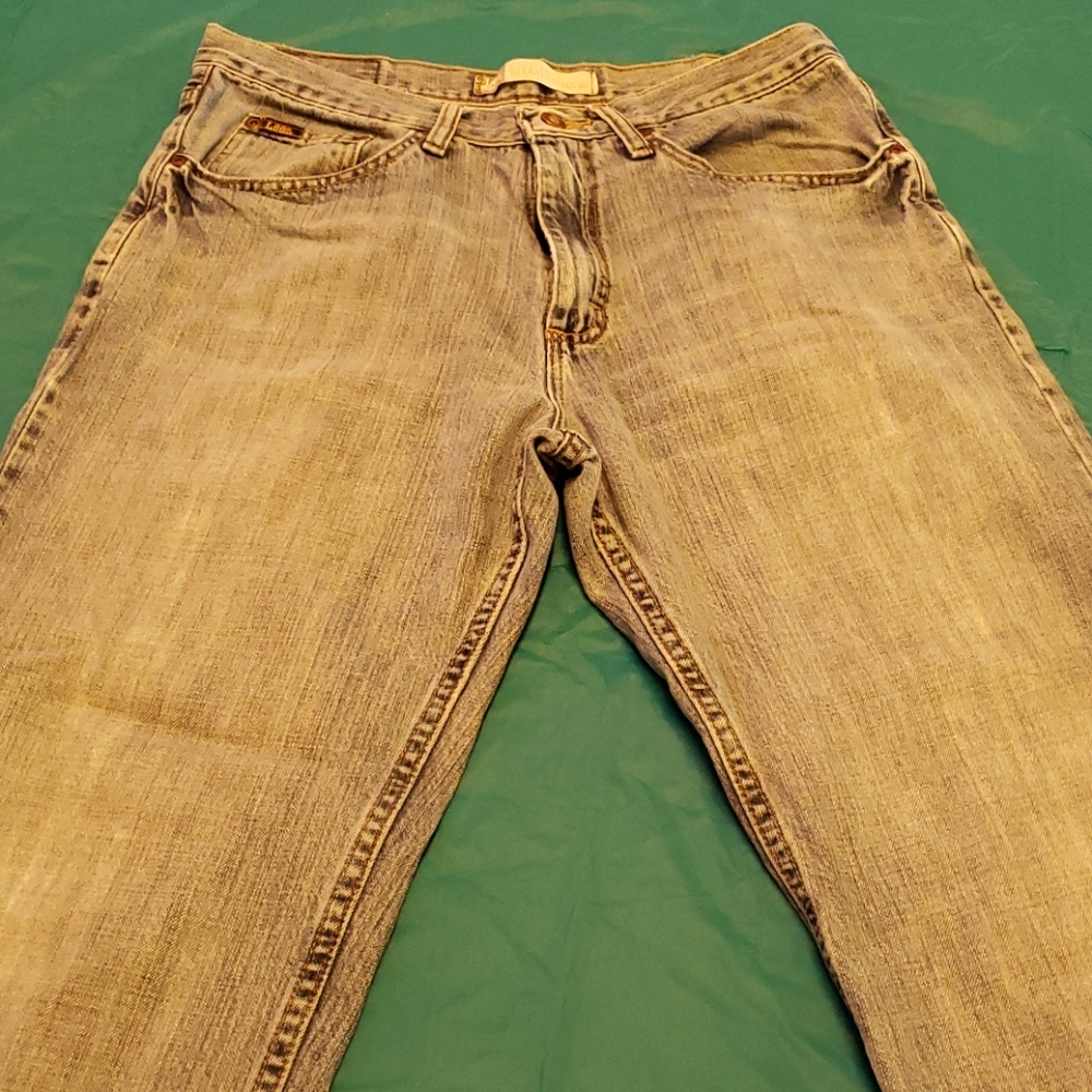 Lee relaxed fit straight leg 32x34